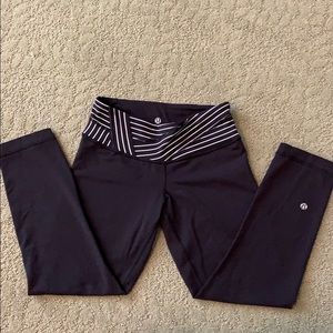 Reversible lululemon crop leggings